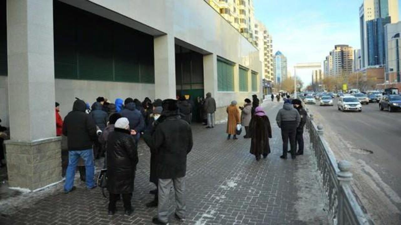 Kazakistan'da sokakta küfredenlere ağır cezalar uygulanacak