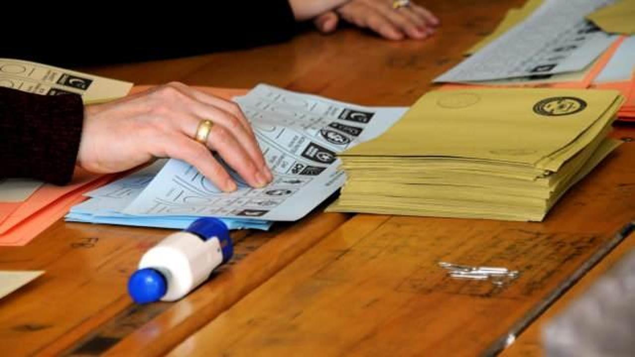 Erdoğan ve AK Parti'nin son oy oranını a&ccedil;ıkladı!