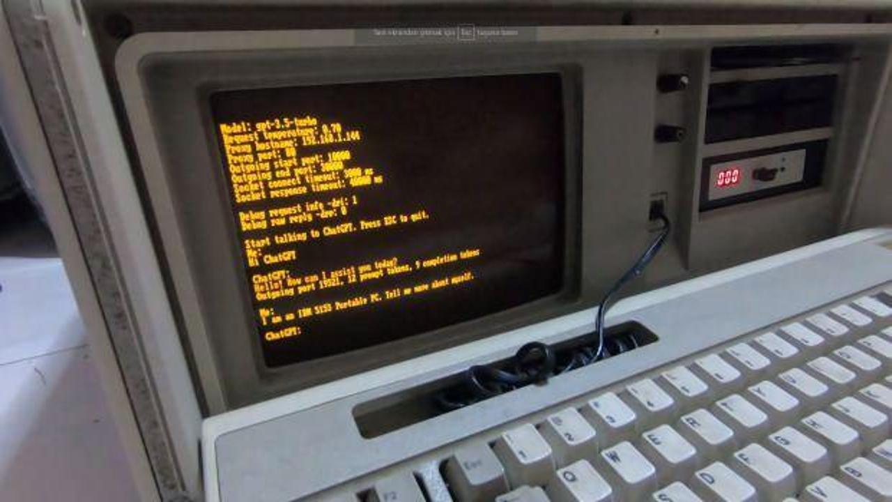 1984 model IBM bilgisayarda ChatGPT'yi kurdular! İşte sonuç...