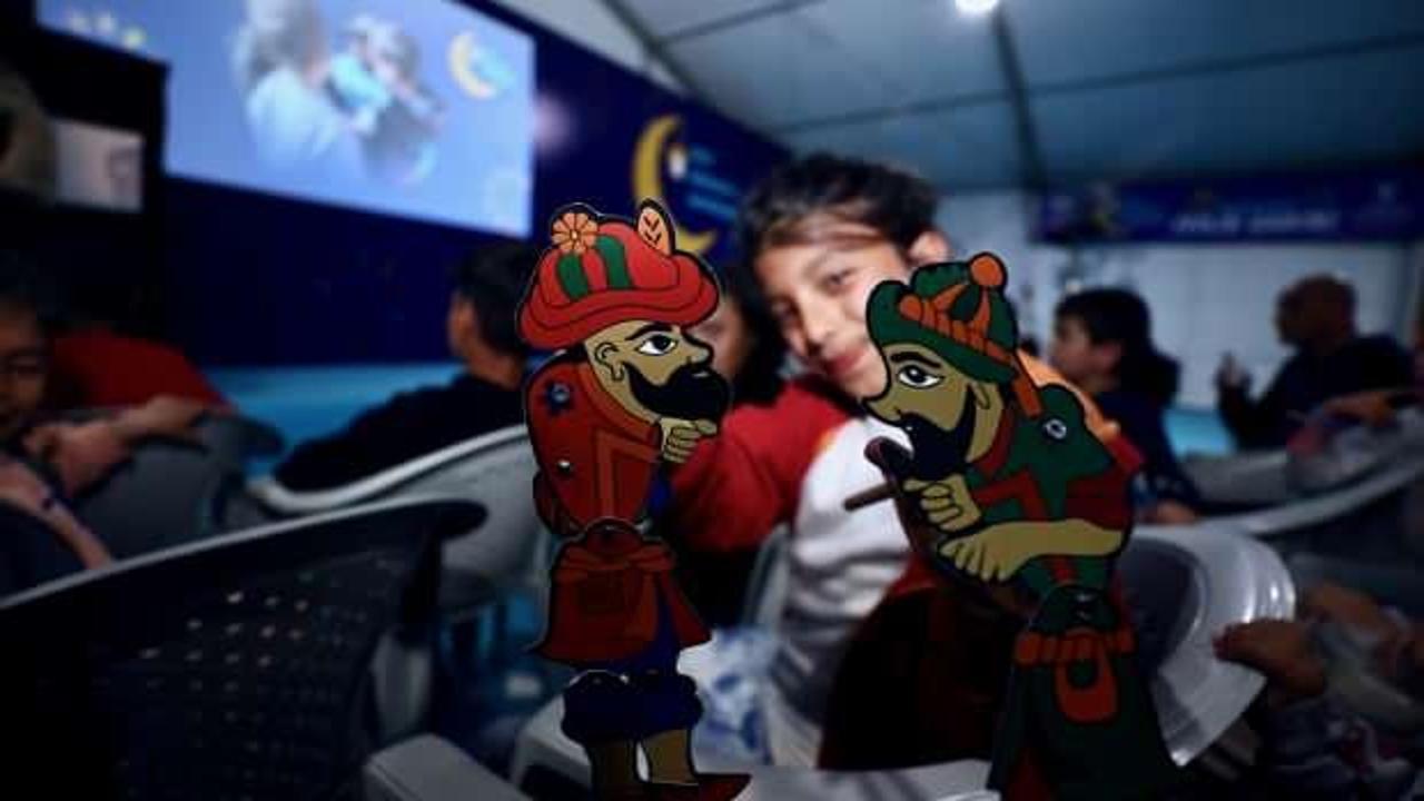 Diyanet'in "İyilik Çadırları" depremzede çocukların yüzünü güldürüyor