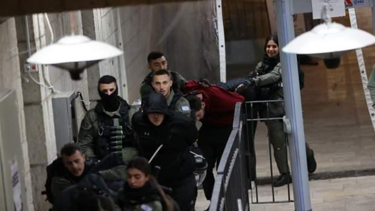 Filistin'de 500’den fazla ibadet eden kişi hukuka aykırı bir şekilde gözaltında  
