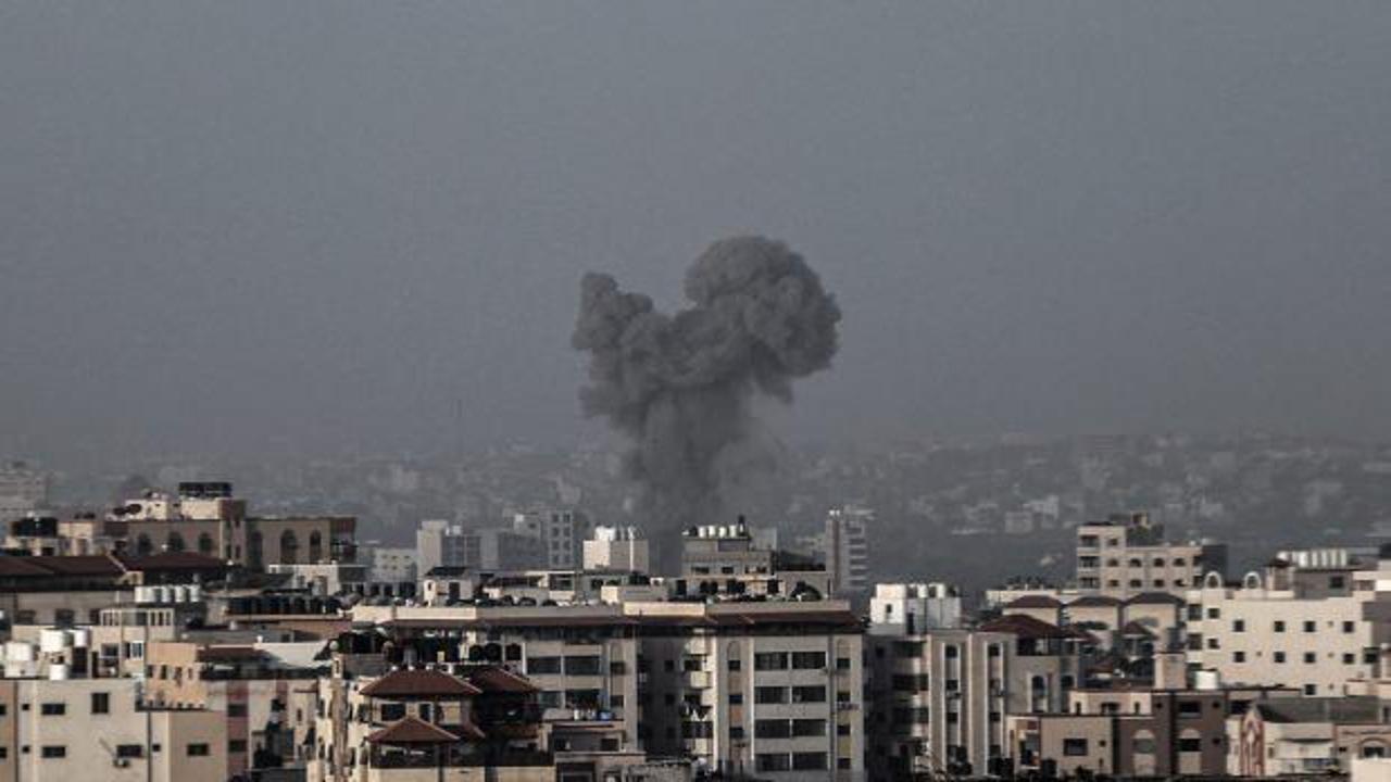 Mescid-i Aksa baskını sonrası İsrail Gazze Şeridi'ne de saldırdı