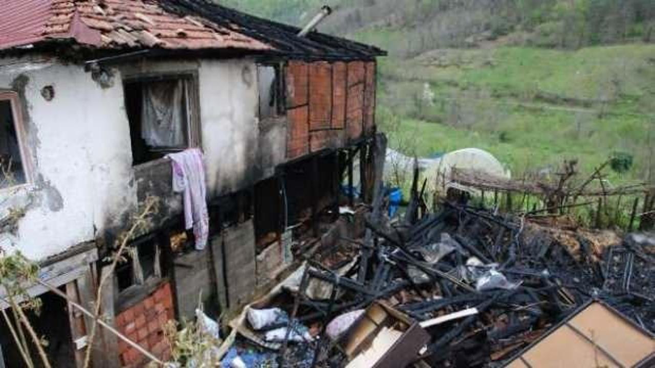 Bartın’da 3 ev yandı, 1 kişi yaralandı; kundaklama iddiası
