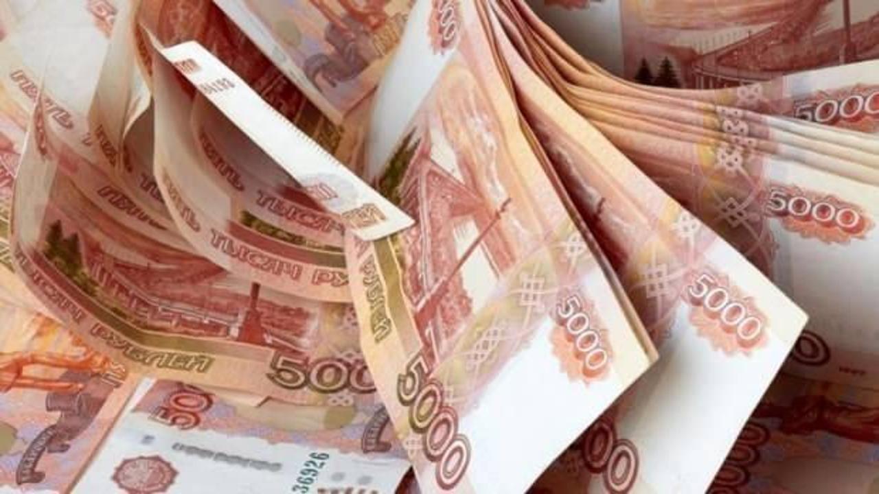 Rusya Merkez Bankası: İhracat ödemelerinde rublenin payı doları yakaladı
