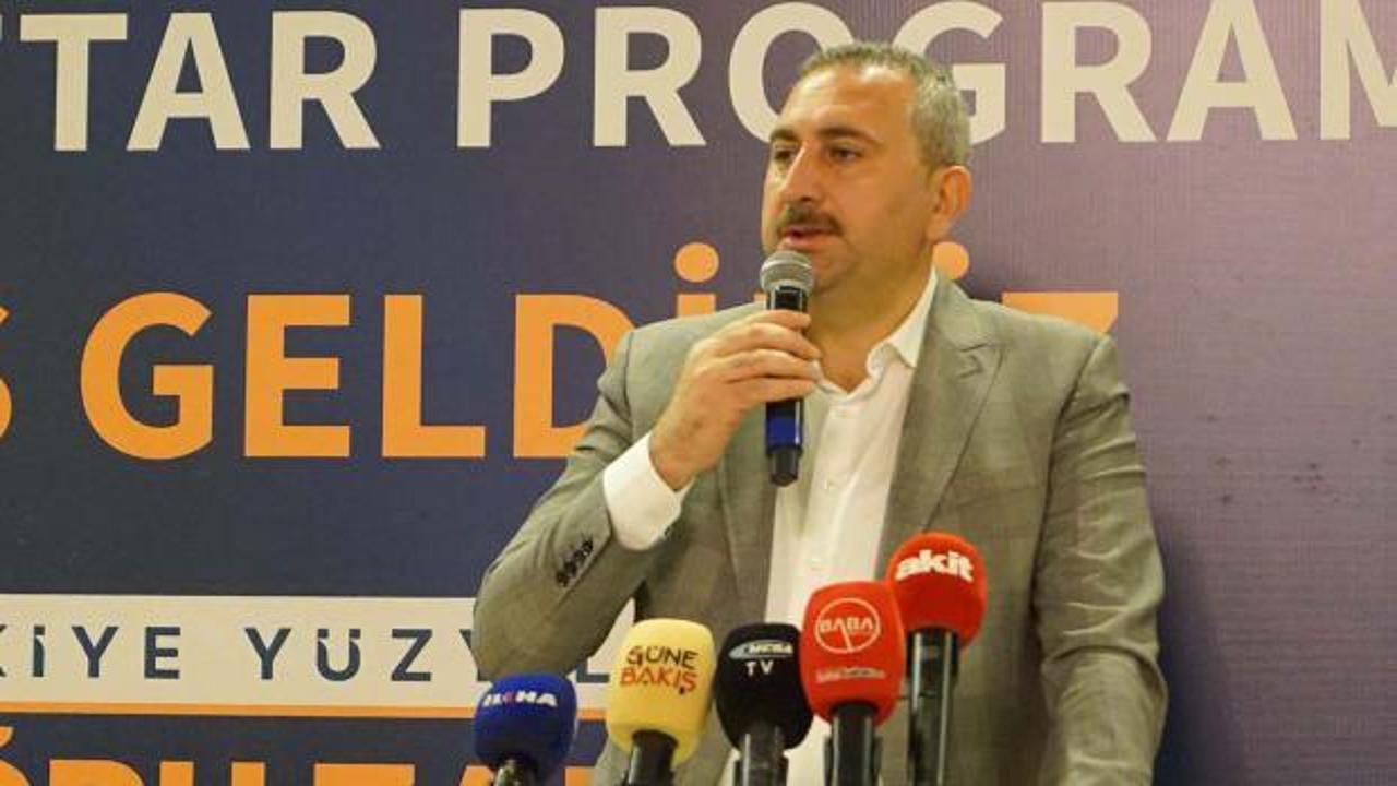 Eski Adalet Bakanı Abdulhamit Gül: AK Parti Türkiye'nin bütün renklerinin partisidir