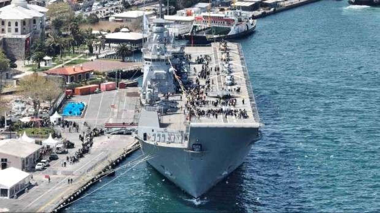 'Avara' komutu verildi! TCG Anadolu, Başkan Erdoğan ve halkı selamladı