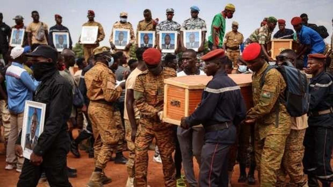 Burkina Faso'da askeri üsse saldırı: Onlarca ölü ve yaralı asker var