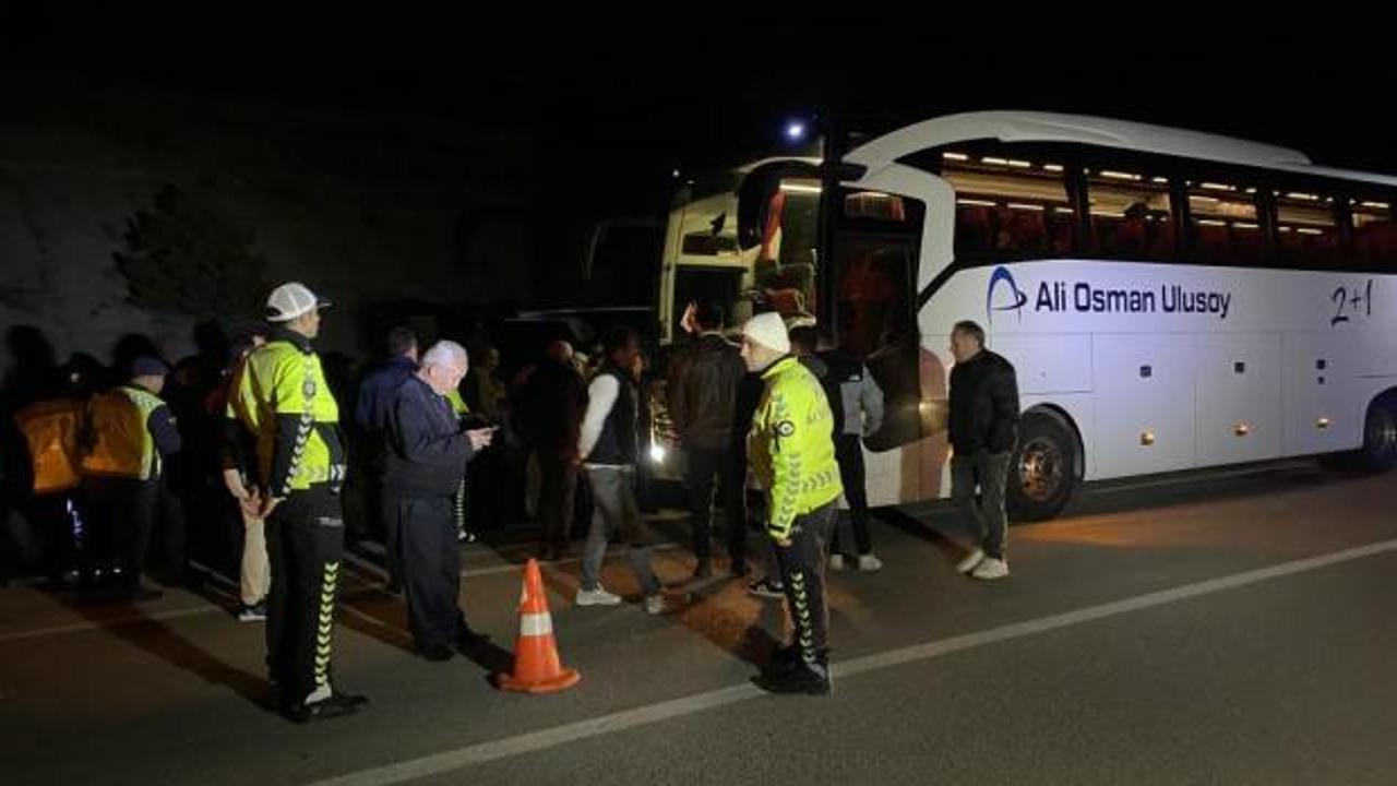 Sinop’ta yolcu otobüsü devrildi: 9 yaralı