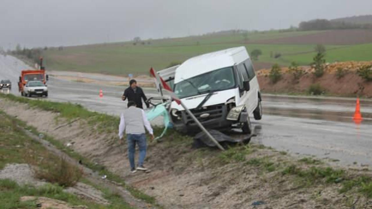 Tokat'ta acı olay: Yemin t&ouml;reni d&ouml;n&uuml;ş&uuml; dehşeti yaşadılar: 1 &ouml;l&uuml;, 5 yaralı