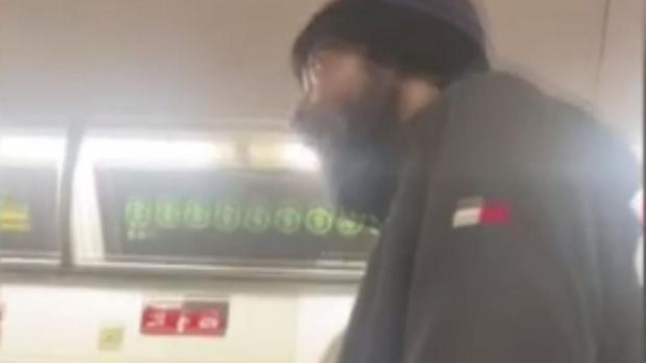 ABD'de metroda eski asker, evsiz adamı boğarak öldürdü