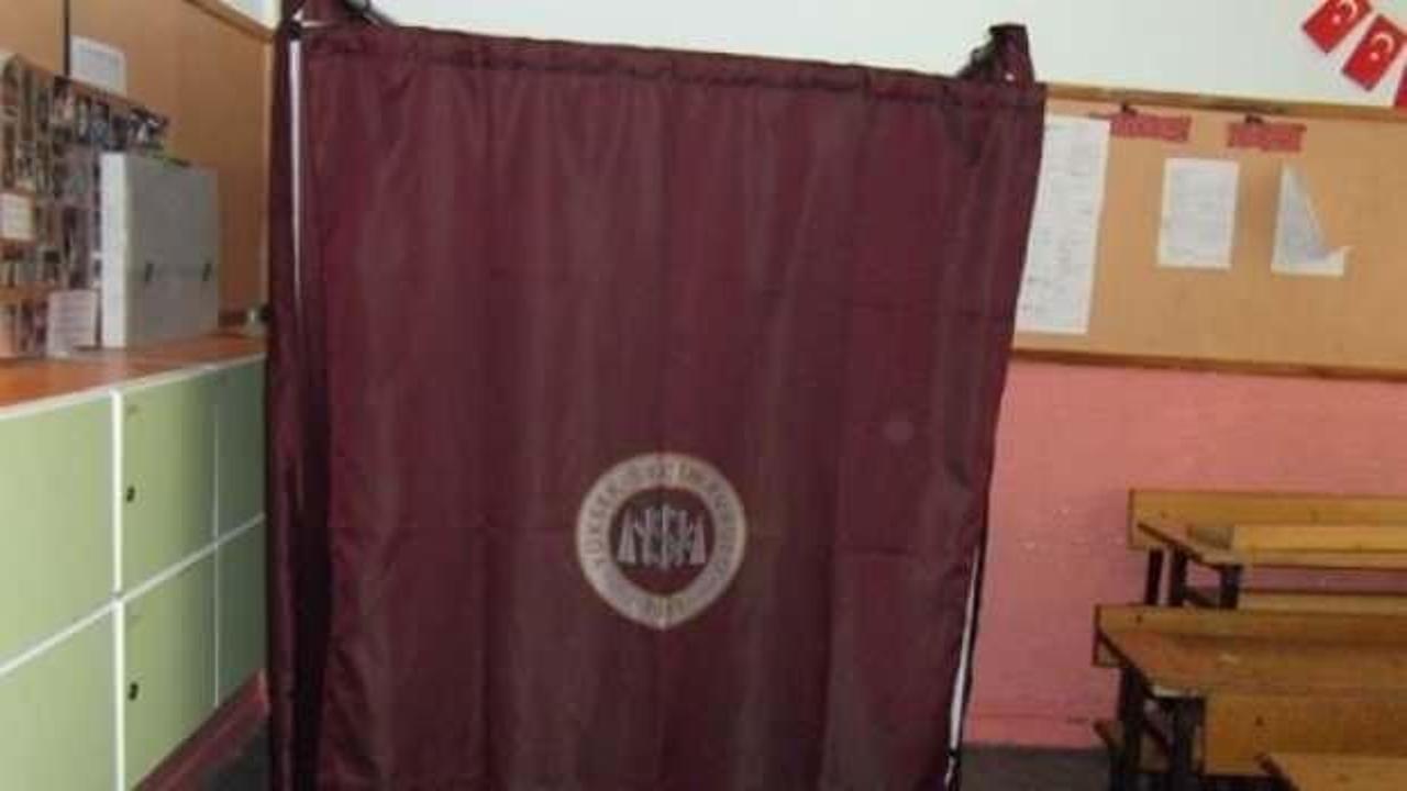 Oy kullanırken hayatını kaybetti