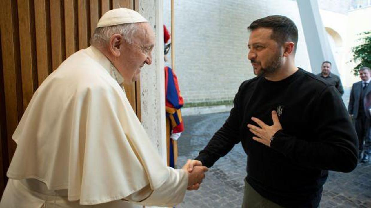 Papa Franciscus ile Zelenskiy arasında görüşme