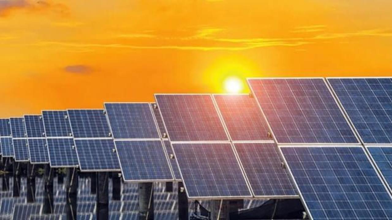 Türk Telekom üç şehirde güneş santrali kuruyor