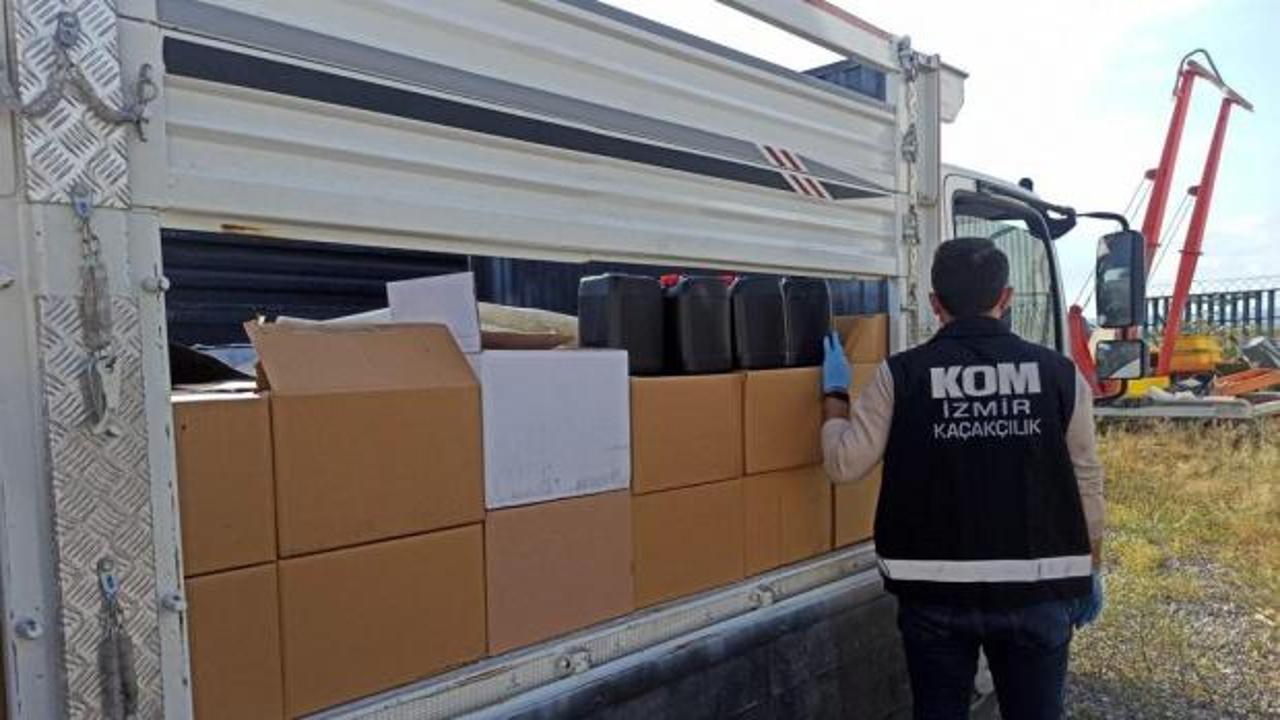 İzmir'de 31 bin 34 litre etil alkol ele ge&ccedil;irildi