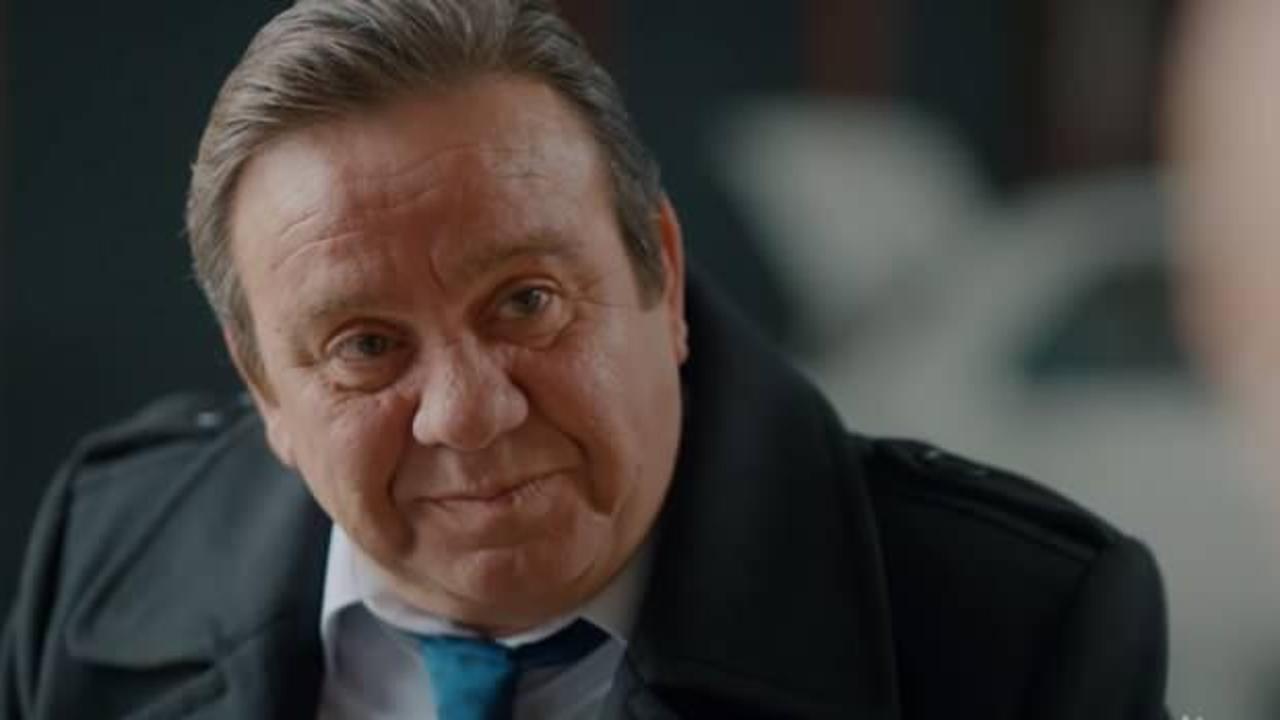 &Uuml;nl&uuml; oyuncu Serhat &Ouml;zcan meclise giremedi! Balıkesir se&ccedil;im sonu&ccedil;larına g&ouml;re...