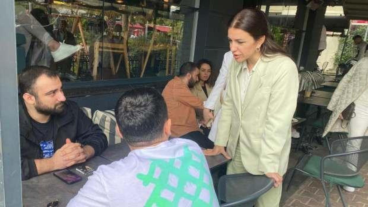 AK Parti İstanbul Milletvekili Ayan, Yeşilk&ouml;y&rsquo;de Erdoğan&rsquo;a destek istedi