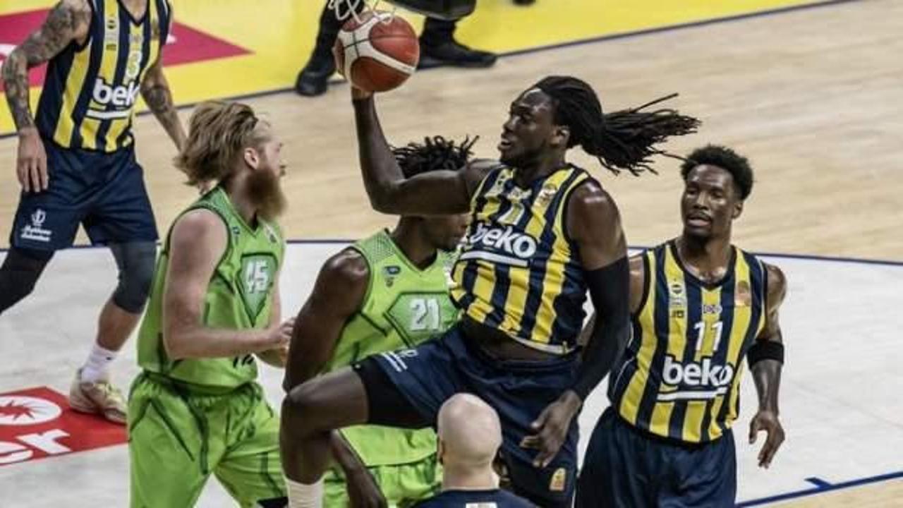 Fenerbahçe Beko seride avantajı kaptı