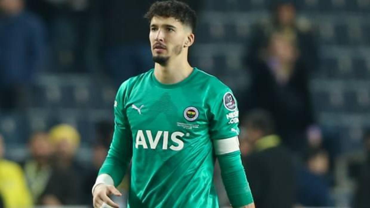 Fenerbahçe'ye Altay Bayındır müjdesi!