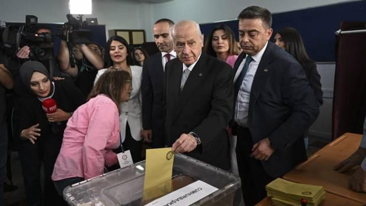 Oyunu kullanan Bah&ccedil;eli'den 'Yeni y&uuml;zyıl' vurgusu