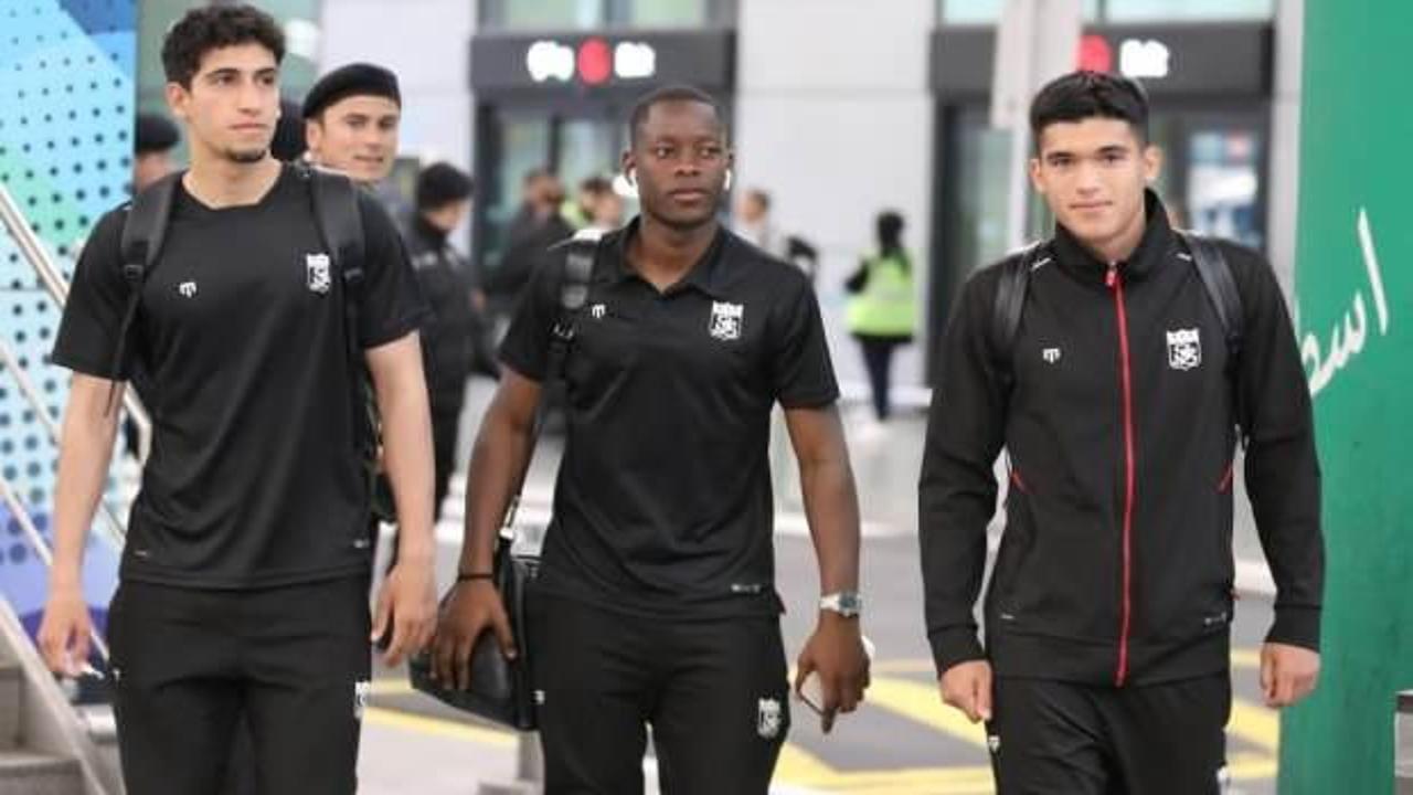 Sivasspor kafilesi İstanbul’a ulaştı