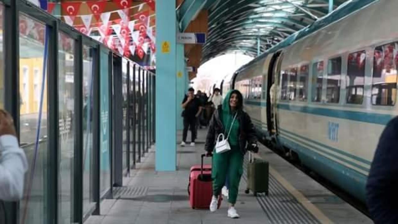 Ankara-Sivas YHT'de taşınan yolcu sayısı belli oldu