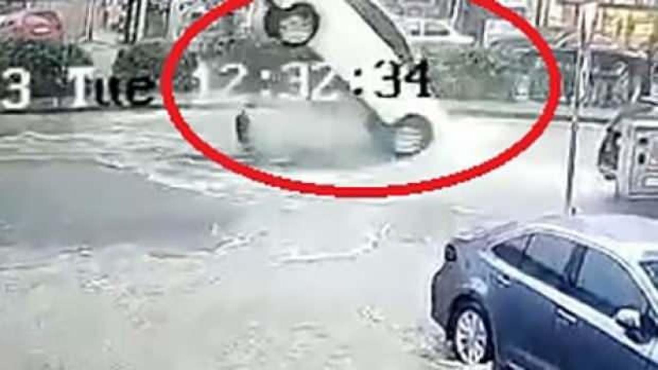 R&ouml;gar kapağı otomobili b&ouml;yle savurdu