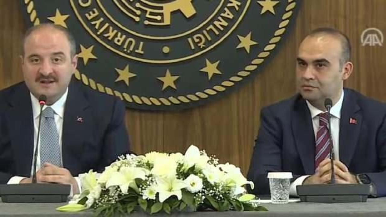 Son Dakika: Bakan Fatih Kacır, g&ouml;revi Mustafa Varank'tan devraldı!