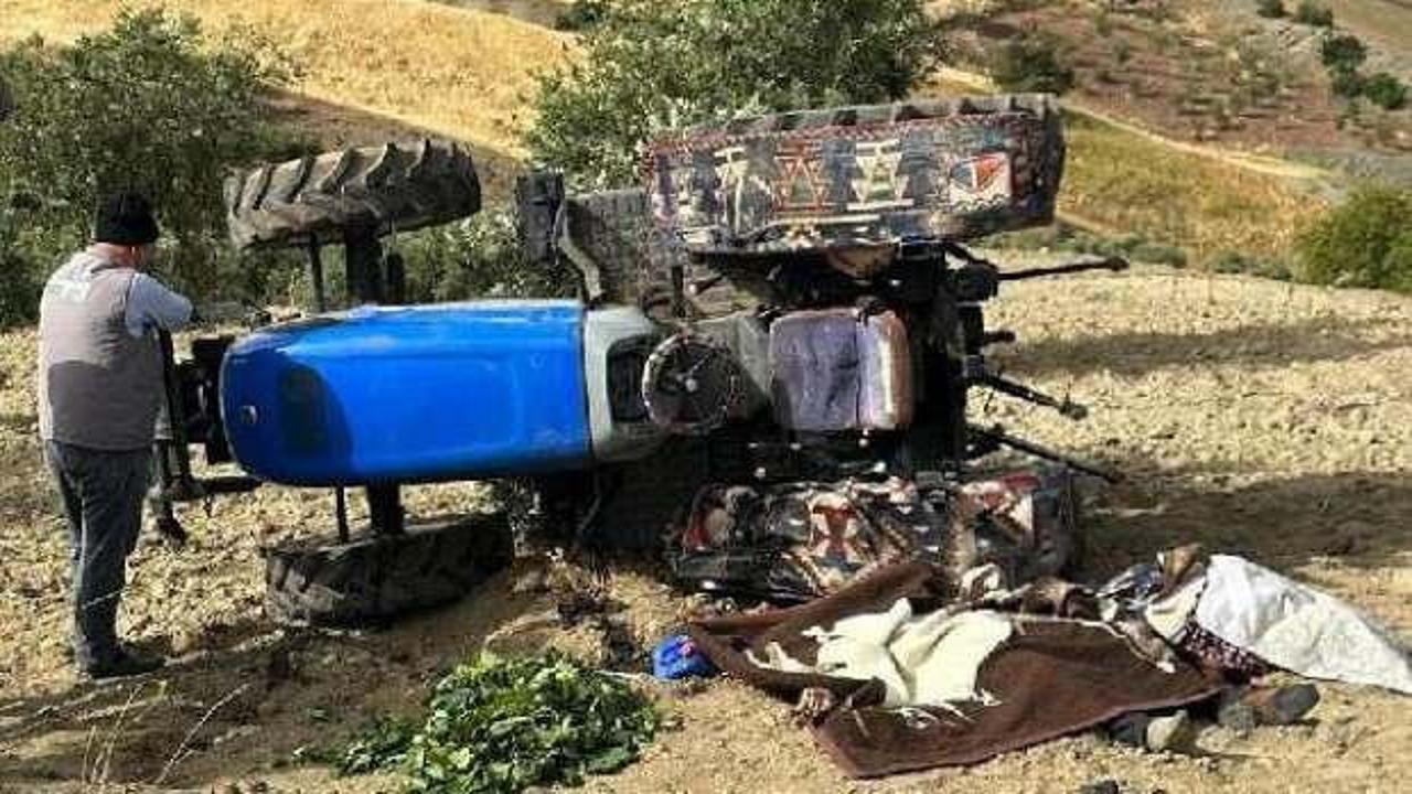 Traktör devrildi: 3 kişi hayatını kaybetti