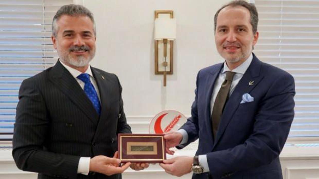 AK Parti'den ayrılan Suat Kılıç, Yeniden Refah Partisi'ne katıldı