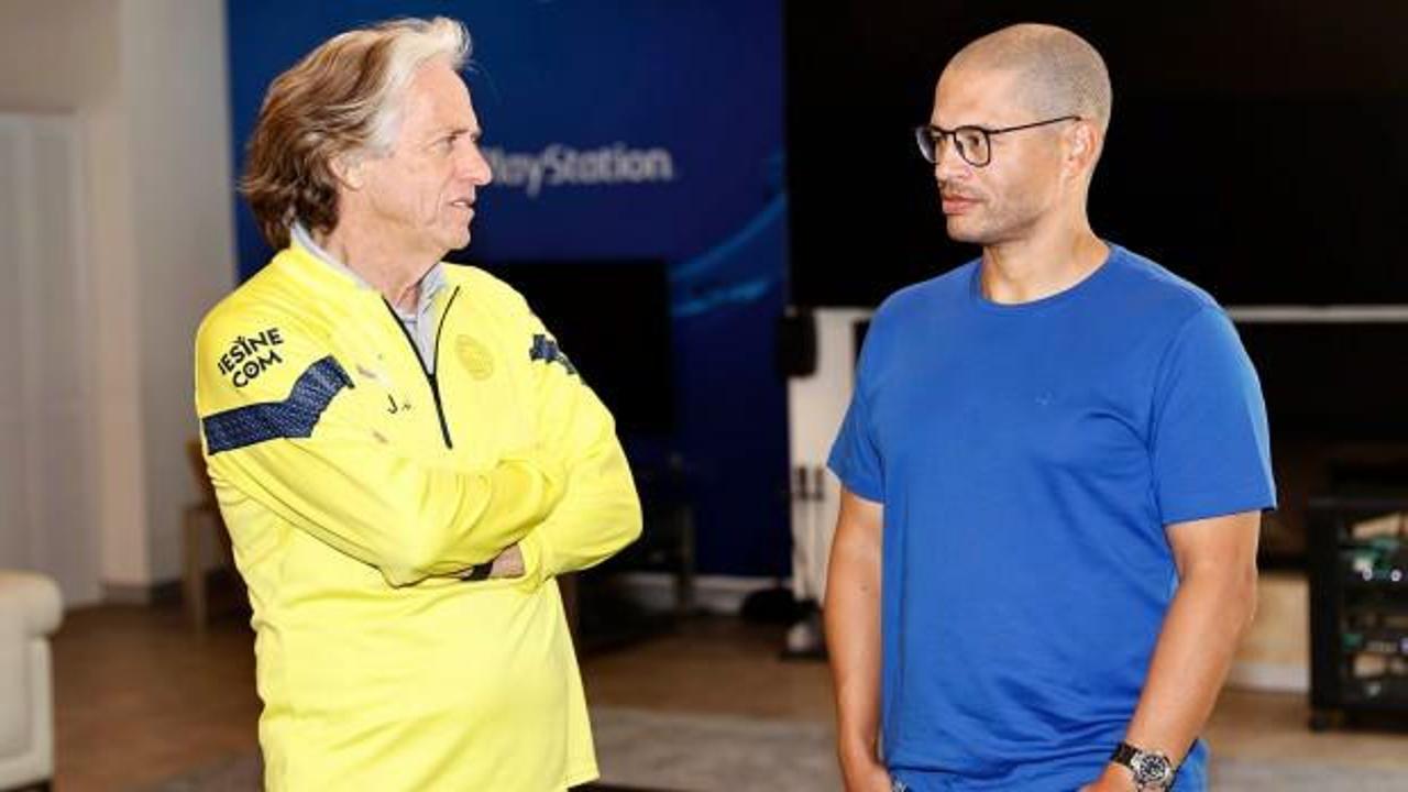 Alex ziyaret etti! Arda G&uuml;ler duygusal anlar yaşadı