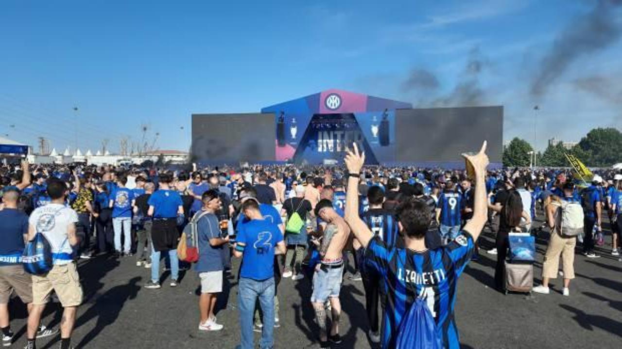 Inter taraftarından Hakan Çalhanoğlu’na sevgi gösterisi