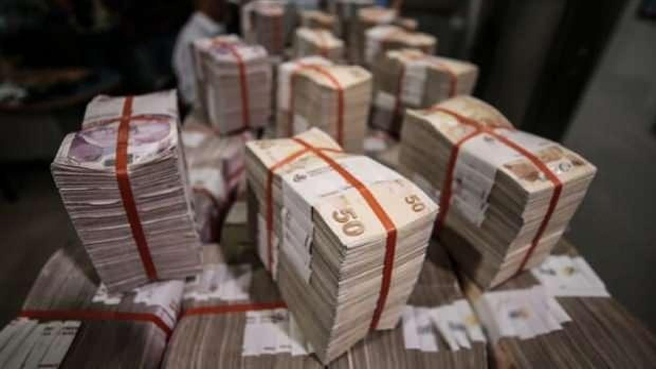 Kur korumalı mevduat 2,5 trilyon TL&rsquo;yi ge&ccedil;ti