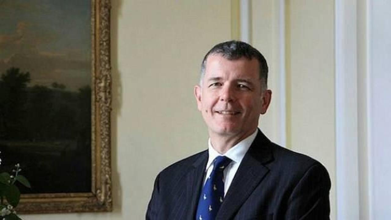 MI6 Başkanı Moore bu kez doğru hesabı etiketledi