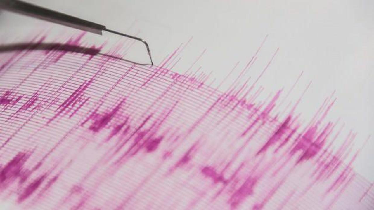 Son Dakika: İzmir'de 3,6 büyüklüğünde deprem!