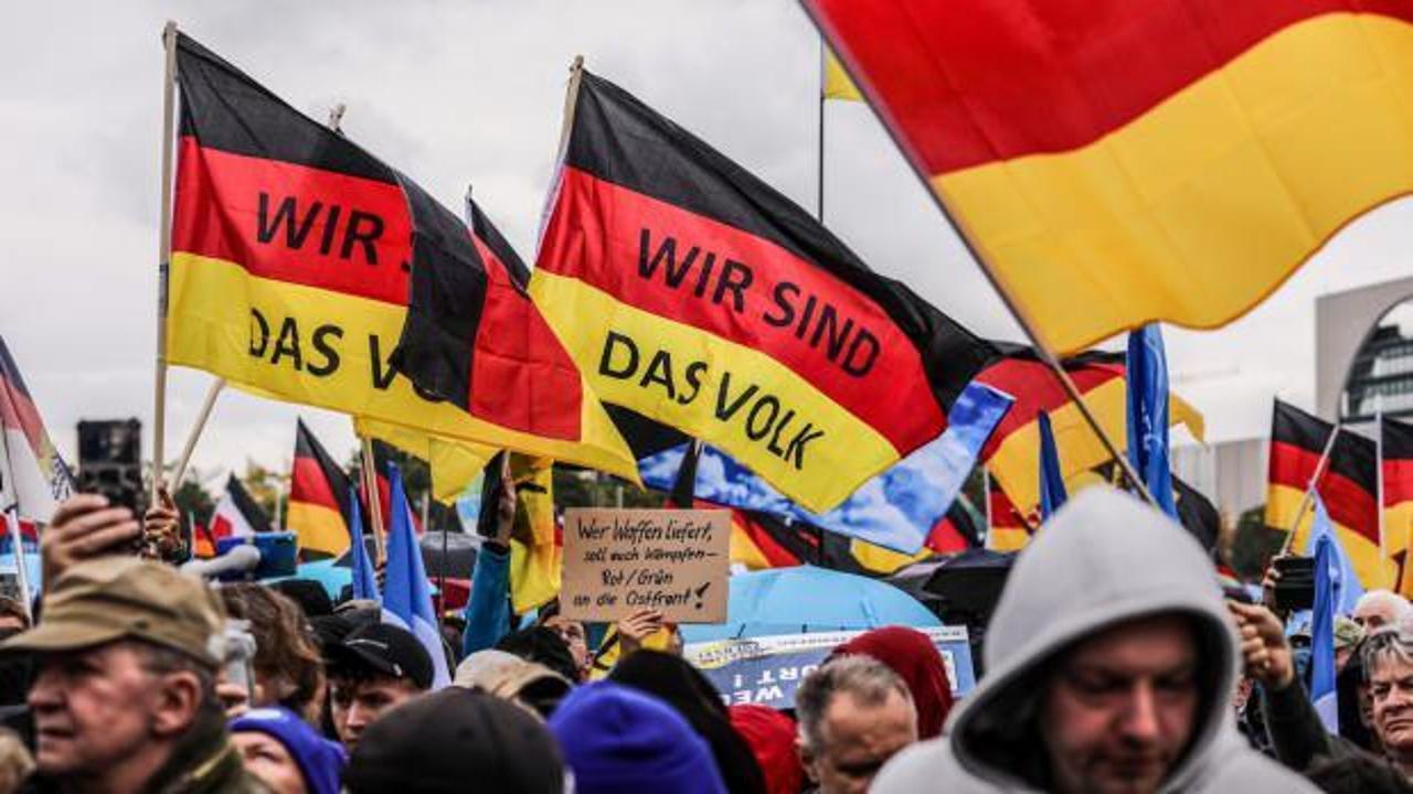 Almanya’da aşırı sağcı AfD ülkede ikinci büyük parti konumuna yükseldi