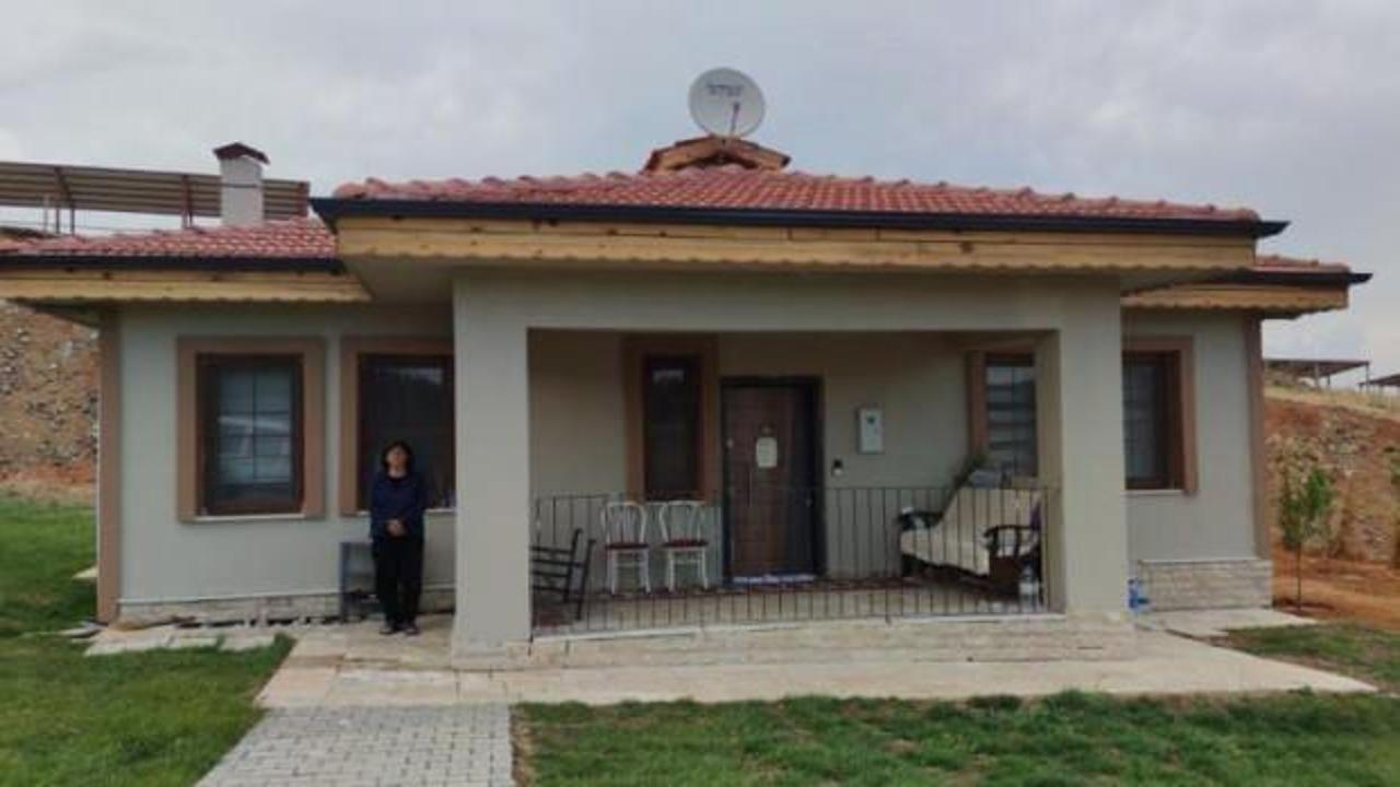 Depremzedelere 14 akıllı konut ve 132 iş yeri teslim edildi