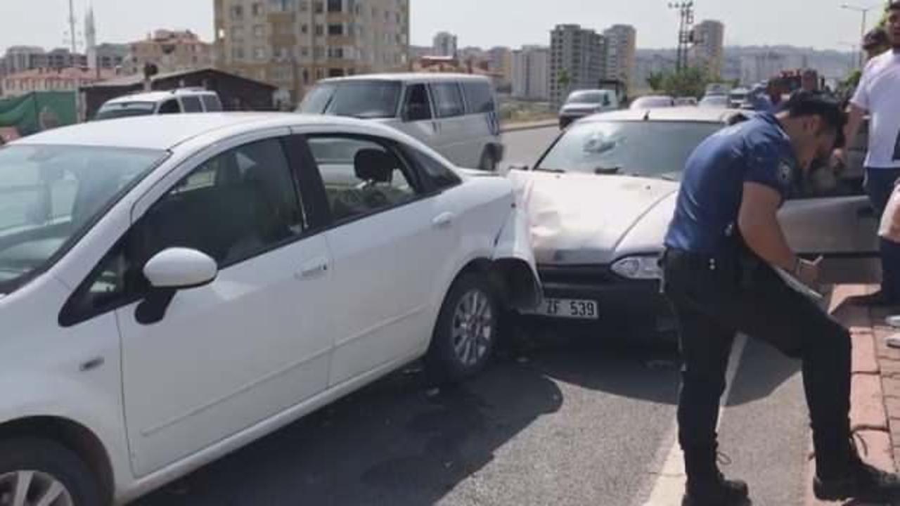 Kayseri’de zincirleme kaza: 7 araç birbirine girdi!