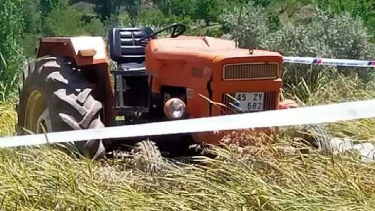 Manisa'da traktör devrildi; sürücü yaralı, eşi öldü 