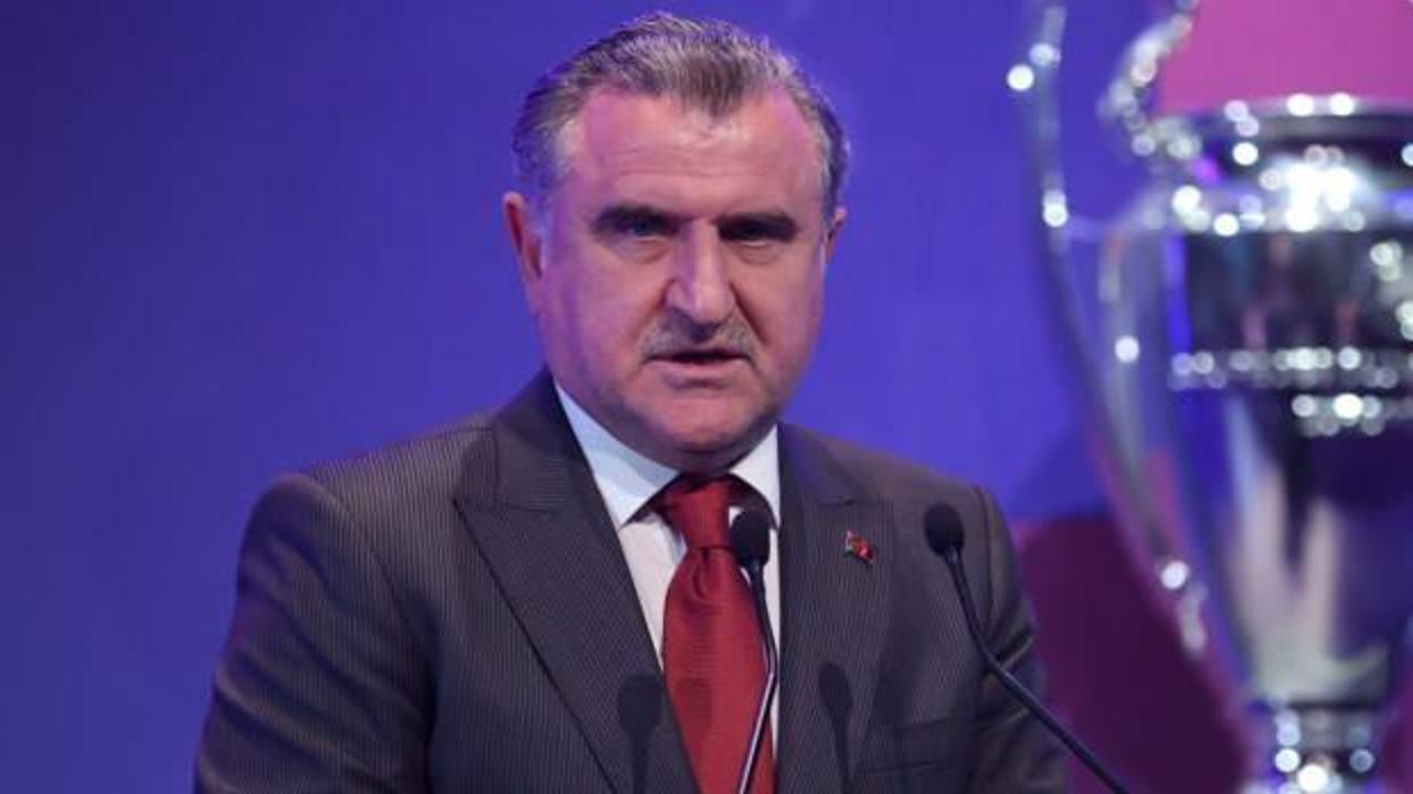 Osman Aşkın Bak, milli eskrimci Enver Yıldırım'ı tebrik etti