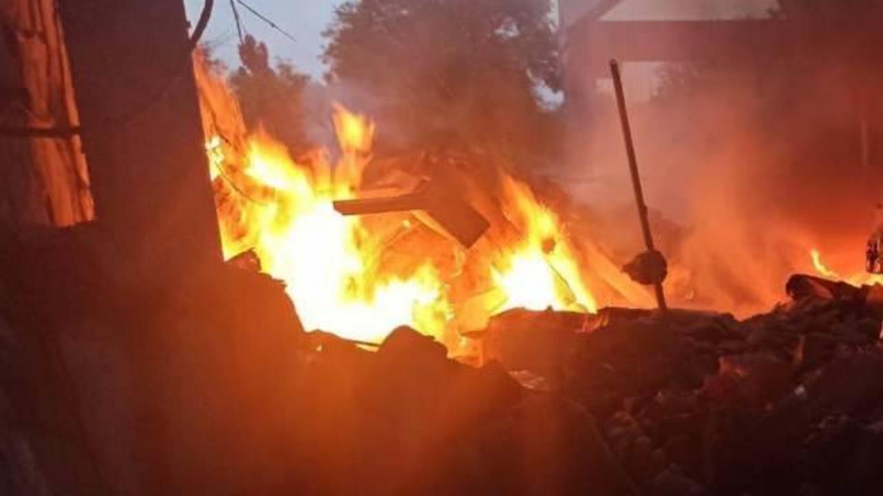 Rusya, Zelenskiy&rsquo;nin memleketini vurdu: 3 &ouml;l&uuml;, 25 yaralı