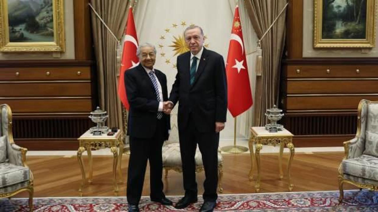 Başkan Erdoğan, Malezya eski Başbakanı Muhammed'i kabul etti