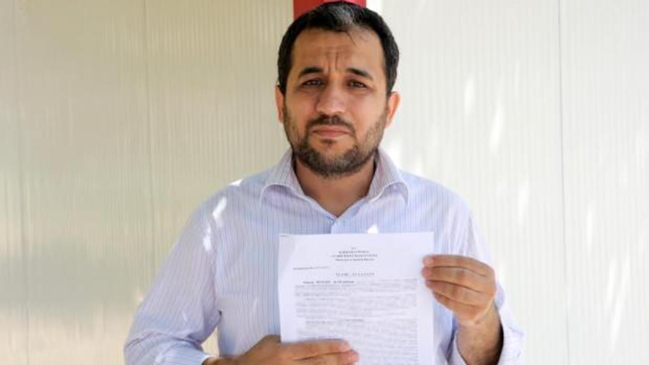 Depremde evi yıkılan &ouml;ğretmen, t&uuml;m birikimini kaptırdı