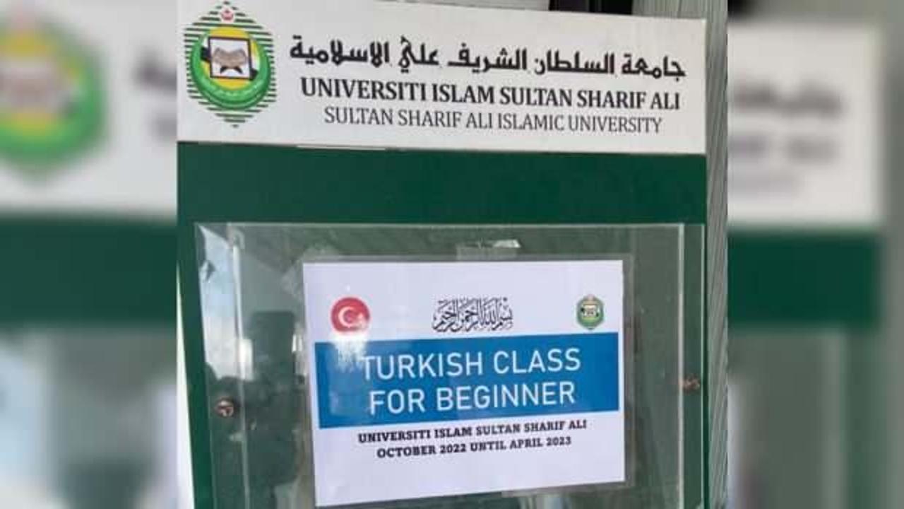 Brunei'deki bir üniversitede Türkçe zorunlu ders olarak müfredata alındı