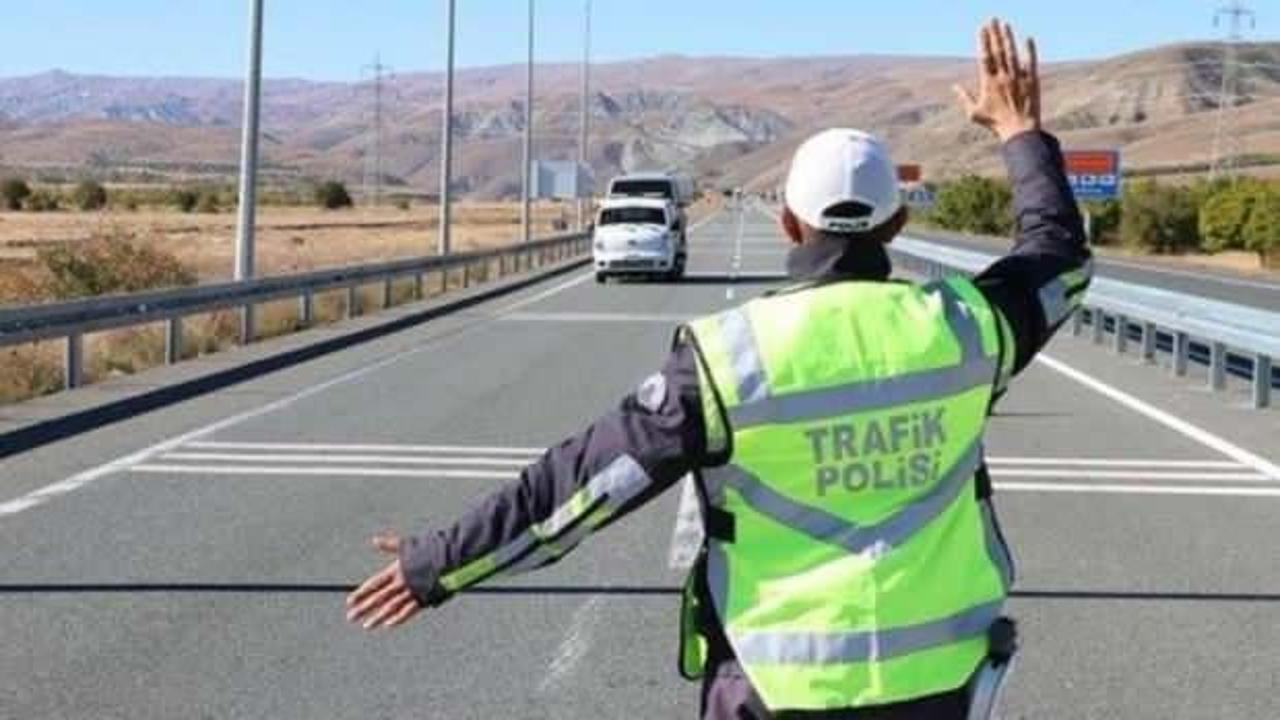 Bakan Yerlikaya bayram kazaları için uyardı: Lütfen trafik kurallarına uyalım