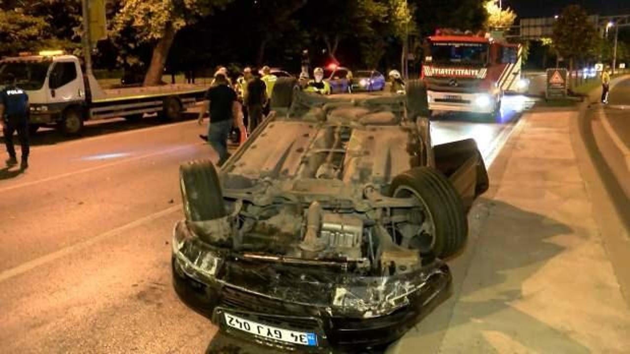 Maltepe'de refüje çarpan otomobil takla attı: 1 kişi yaralandı!
