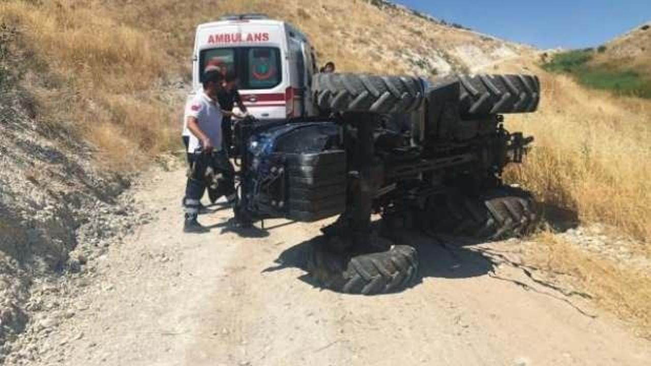 Adıyaman'da traktör devrildi: 1 ölü, 1 yaralı