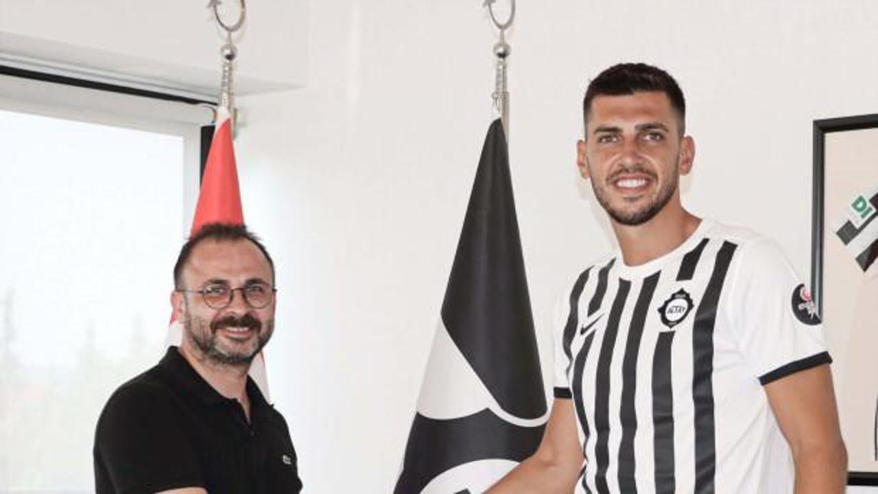 Altay, Ceyhun G&uuml;lselam'ın s&ouml;zleşmesini uzattı