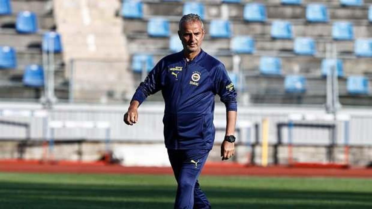 Fenerbah&ccedil;e'de 2 isim g&ouml;zden &ccedil;ıkarıldı!