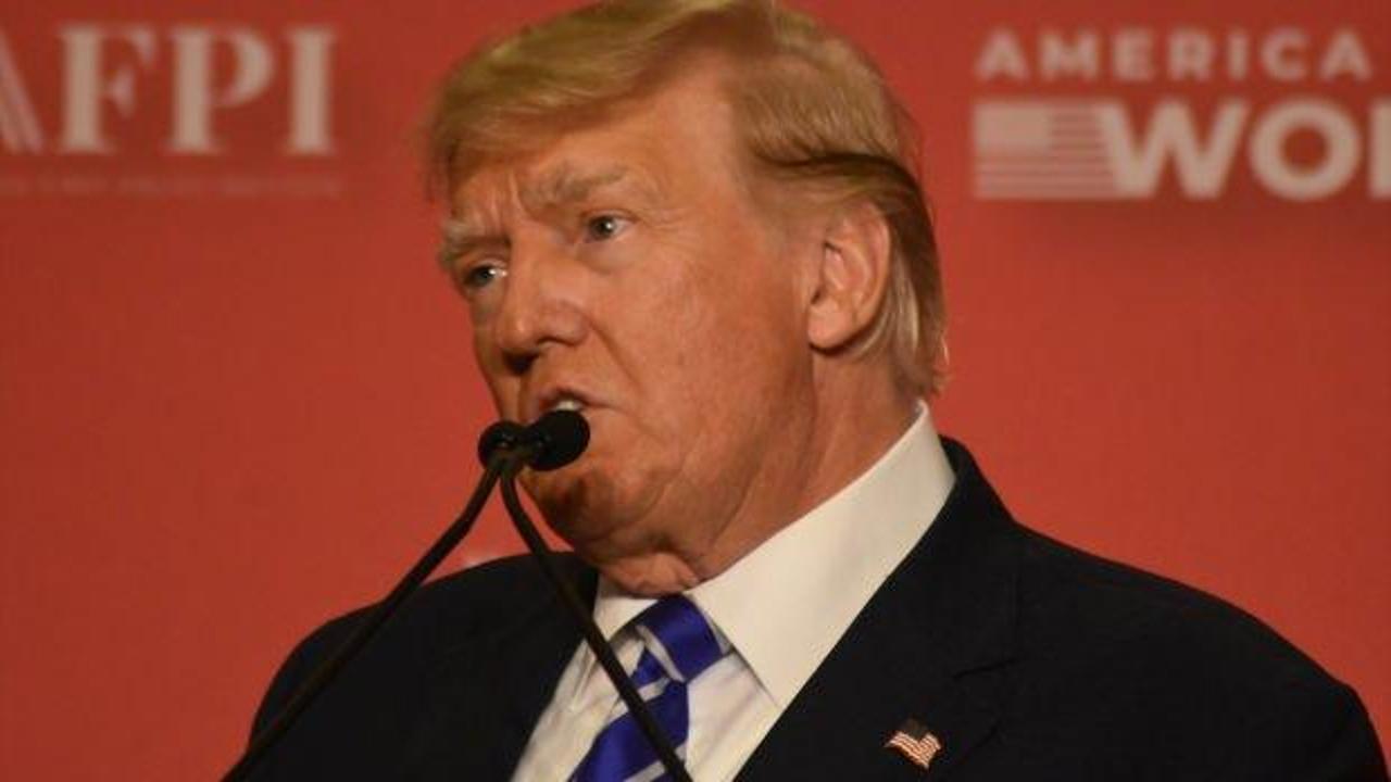 Trump'tan İslam &uuml;lkeleri ile ilgili skandal se&ccedil;im vaadi