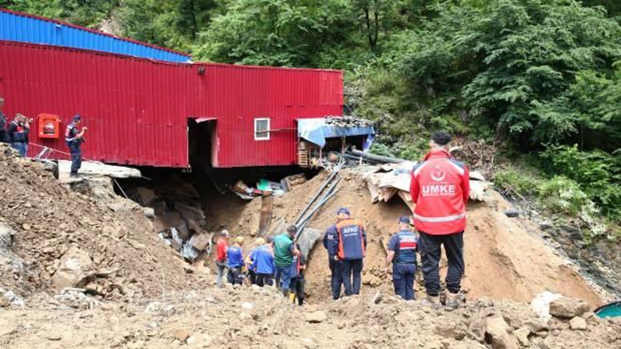 Giresun'da fabrika çöktü: Enkaz altında kalan işçi aranıyor